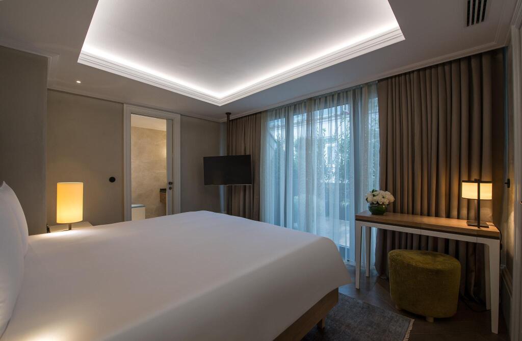 Стамбул: 10 Karakoy Istanbul - Special Class