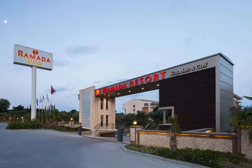Ramada Resort by Wyndham Kusadasi — фото 1