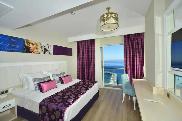 Аланья: Azura Deluxe Resort & Spa