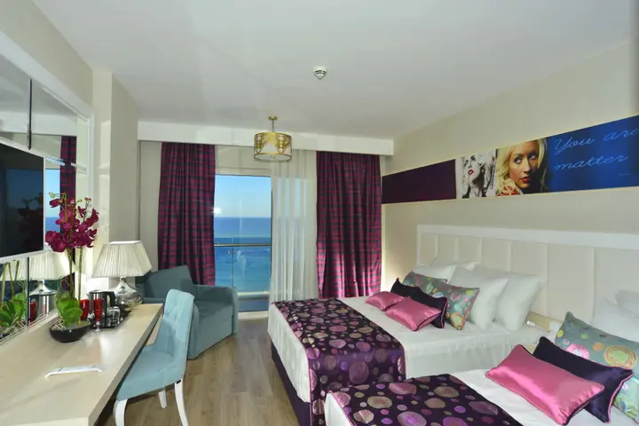 Аланья: Azura Deluxe Resort & Spa