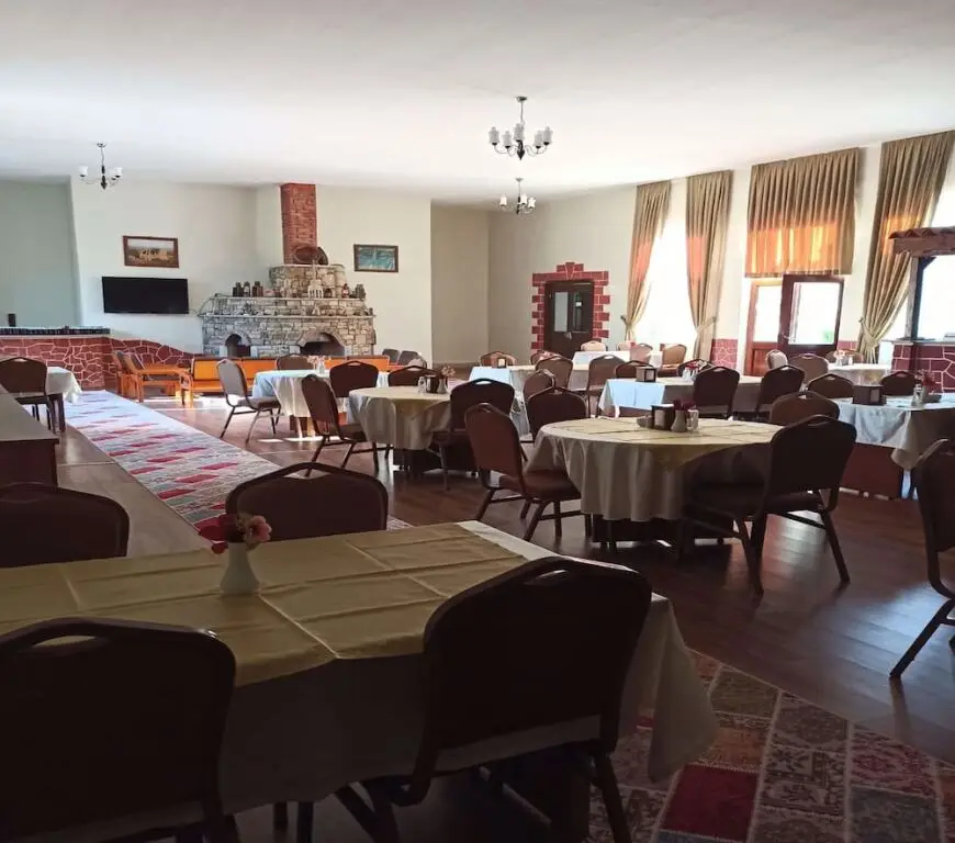 Зейтинликой: Naturel Otel