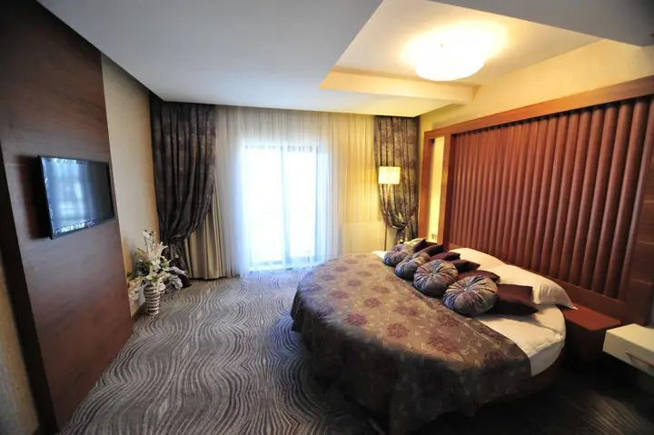 Агри: Grand Cenas Hotel