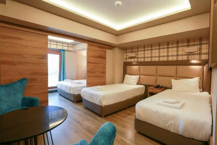 Бююкчекмедже: Turkuaz Port Hotel