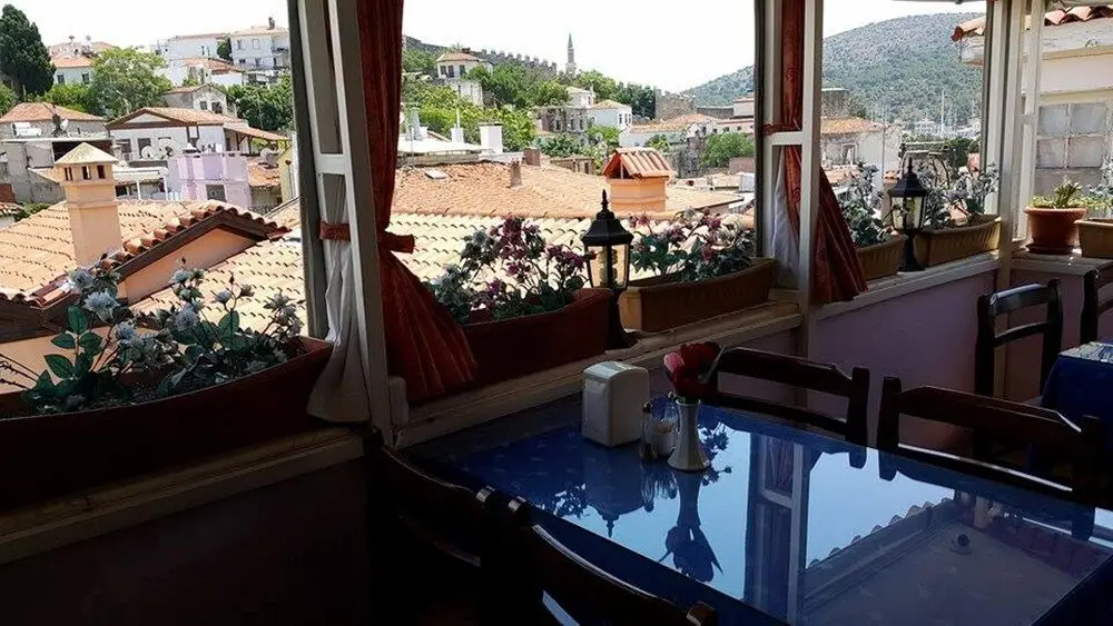 Чешме: Yayla Apart Hotel