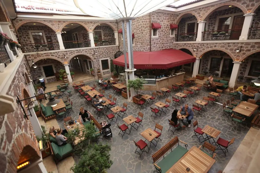 Измир: L'Agora Old Town Hotel & Bazaar