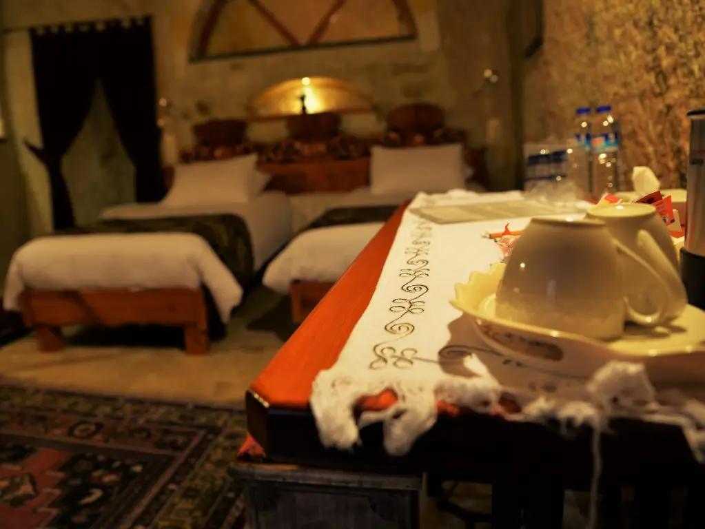 Canyon Cave Hotel — фото 1