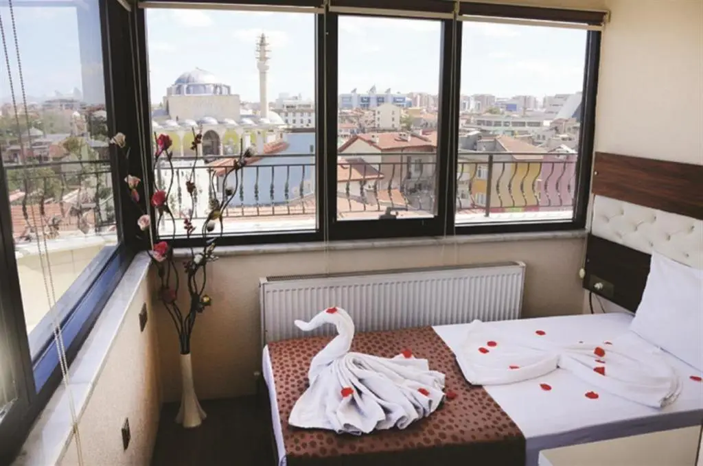 Конья: Mesnevi Hotel