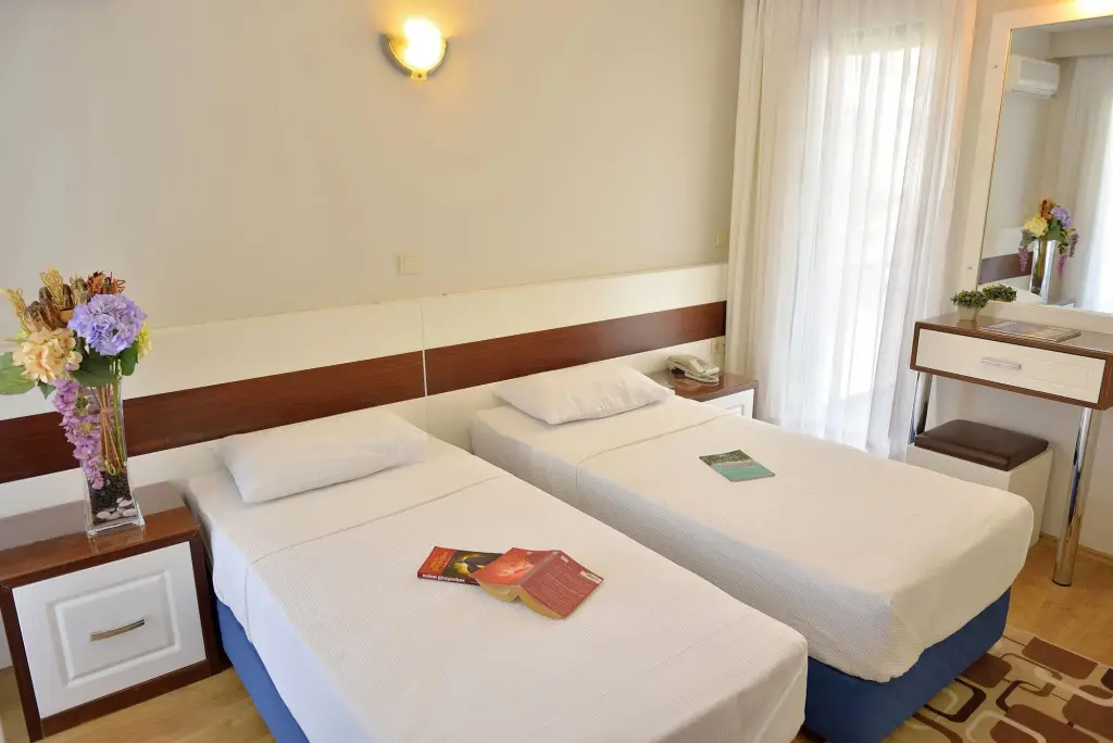 Чешме: Calis Hotel