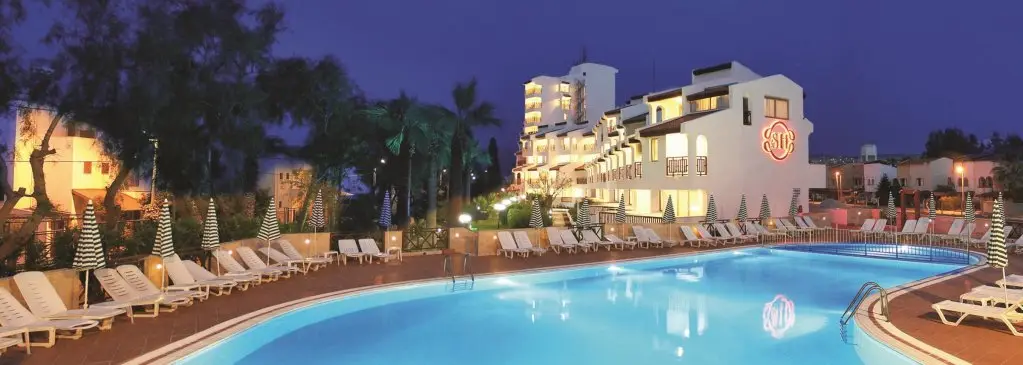 Sentinus Beach Hotel — фото 1