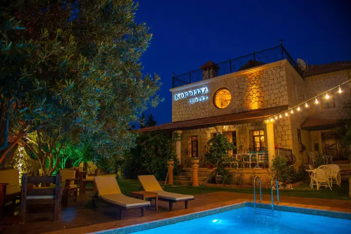 Чешме: Kordelya Butik Otel