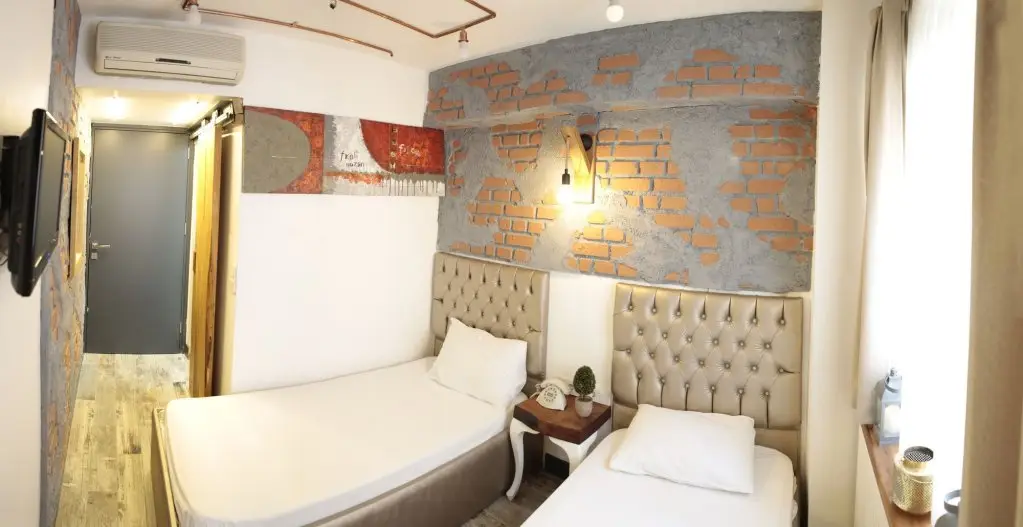 Измир: Hotel Cagla Pinar