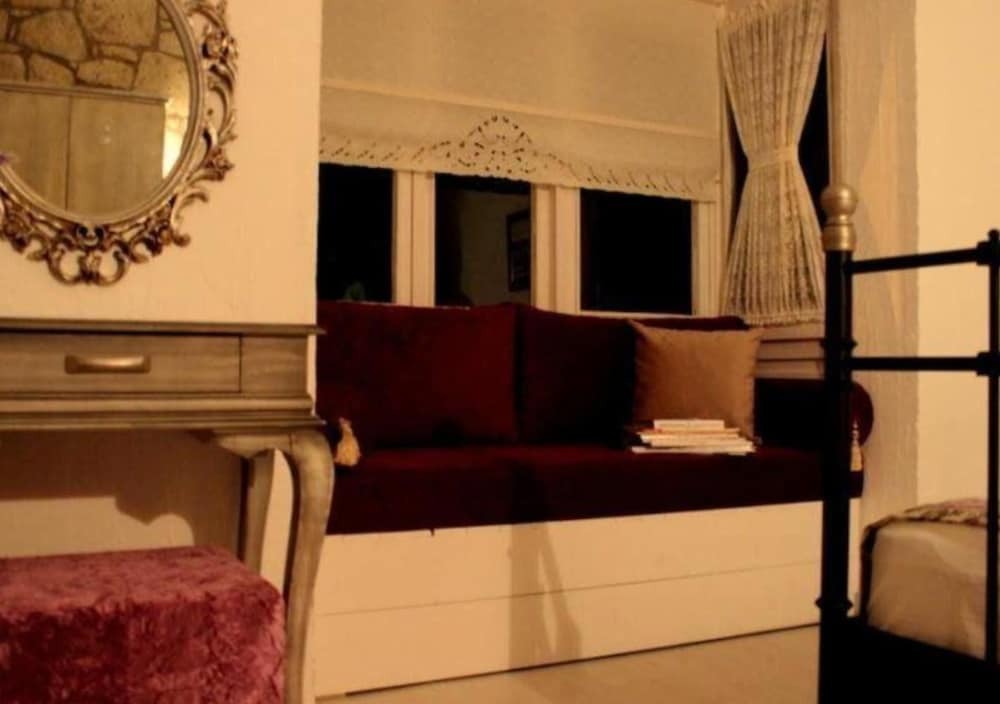 Чешме: Adelfia Hotel