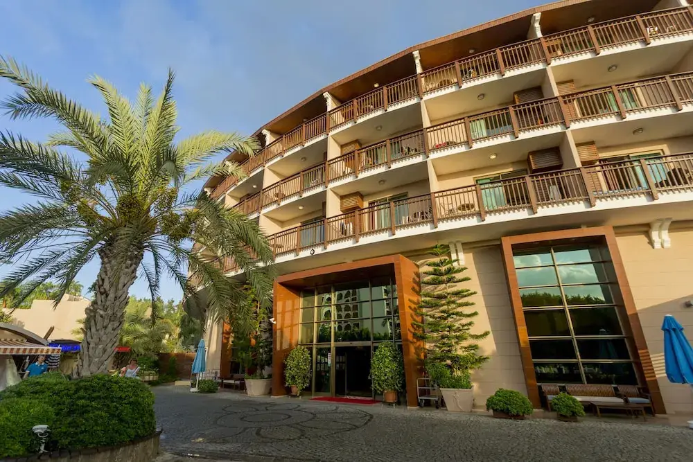 Club Dem Spa & Resort Hotel — фото 1