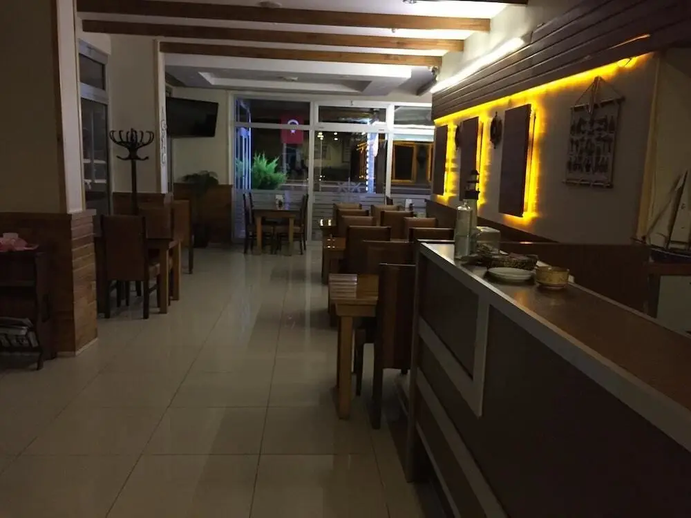 Арсин: Cansizoglu Hotel
