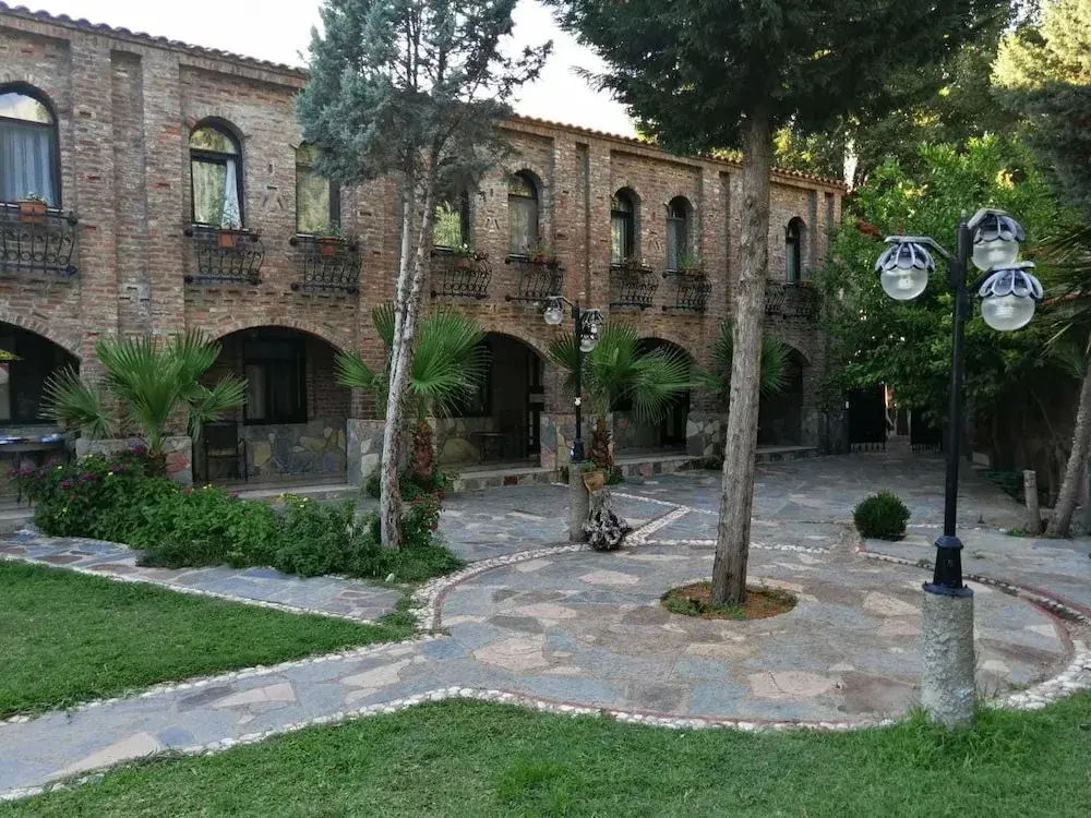Эдремит: Antik Manastir Butik Otel