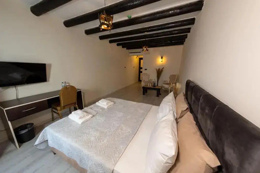 Эдремит: Antik Manastir Butik Otel