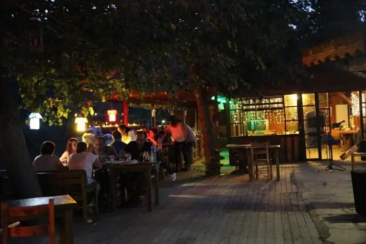 Сайл: Küçük Ev Motel