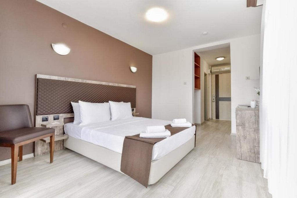 Чешме: A11 Hotel Cesme 