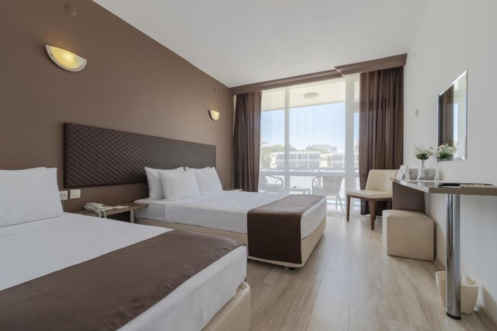 Чешме: A11 Hotel Cesme 