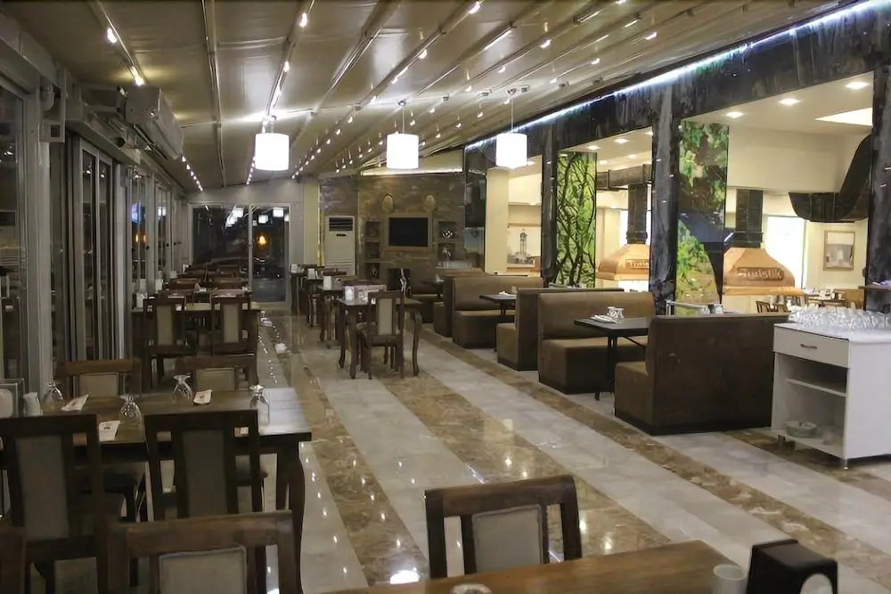 Диярбакыр: Turistik Hotel