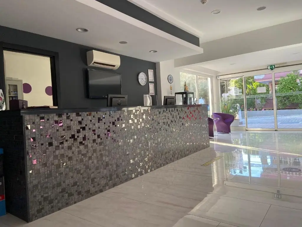 Чешме: Ege Tulip Cesme