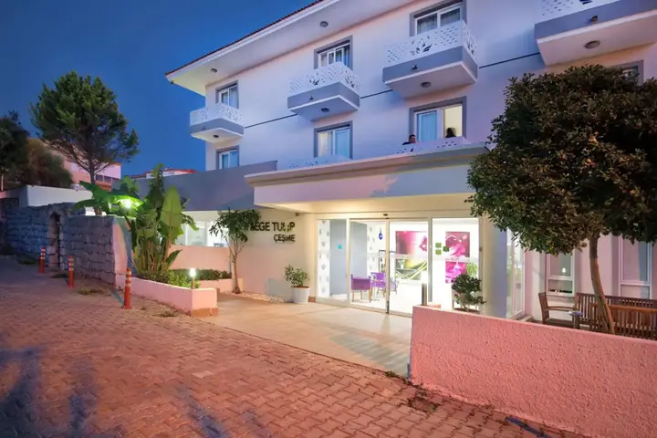 Чешме: Ege Tulip Cesme
