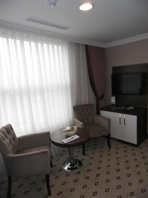 Еникой: The Sign Kocaeli Thermal Spa Hotel & Convention Center