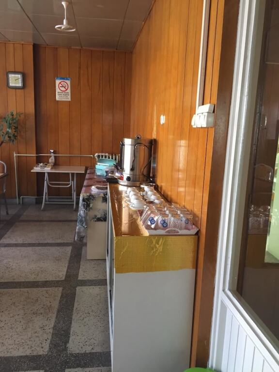 Бусак: Hotel Inan