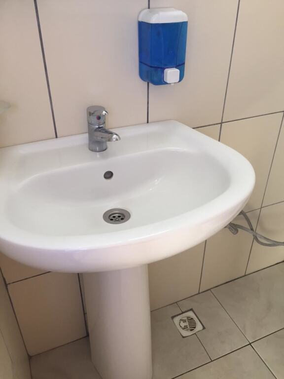 Бусак: Hotel Inan