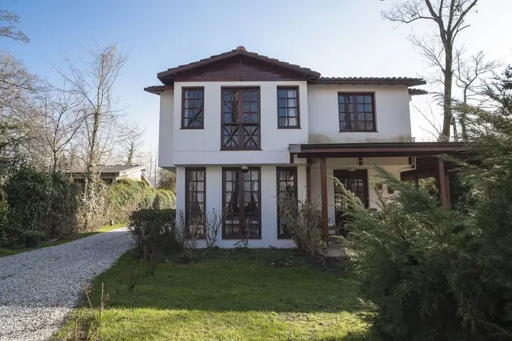 Сакарья: Beta Home Lake House