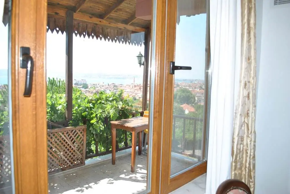 Айвалык: Günebakan Taliani Otel