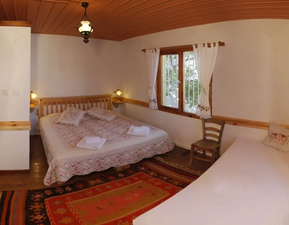 Айвалык: Günebakan Taliani Otel