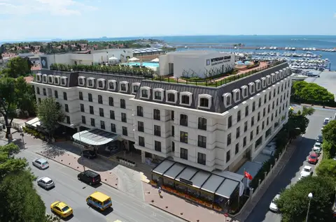 Wyndham Grand Istanbul Kalamis Marina — фото 1