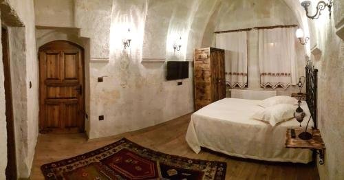 Улашли: Grape Village House