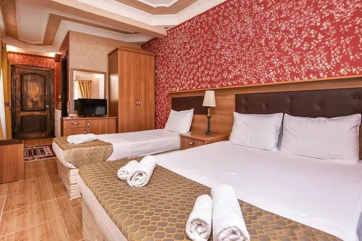 Айвалык: Otel Türk Evi