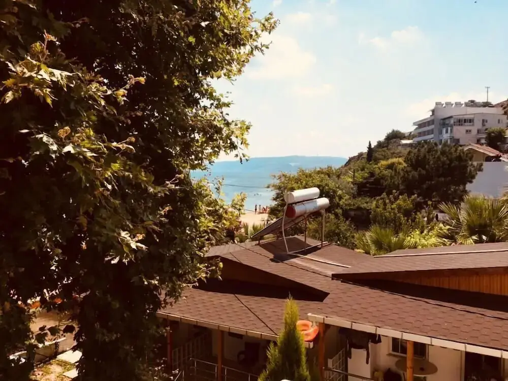 Эрдек: Erkin Hotel