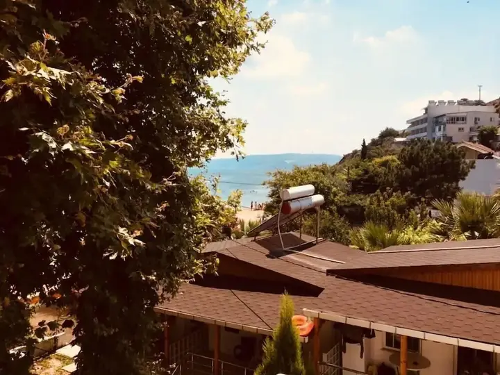 Эрдек: Erkin Hotel