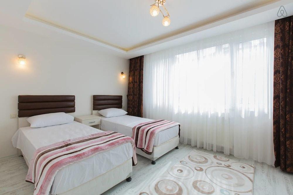 Стамбул: Taximum Suites