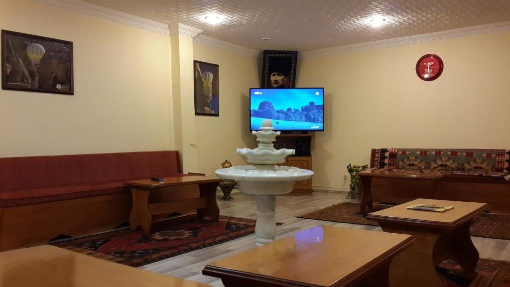 Ургуп: Hotel Ozyel
