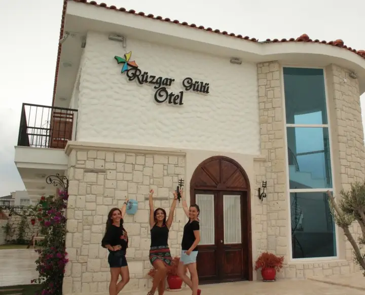 Чешме: Rüzgar Gülü Otel