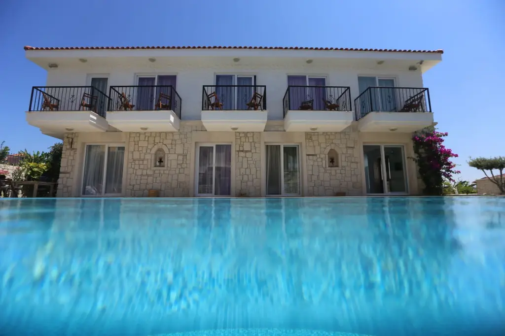 Чешме: Rüzgar Gülü Otel