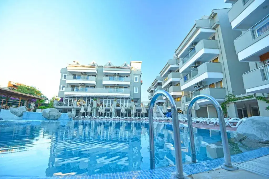 Мармарис: Begonville Beach Hotel - Adults Only