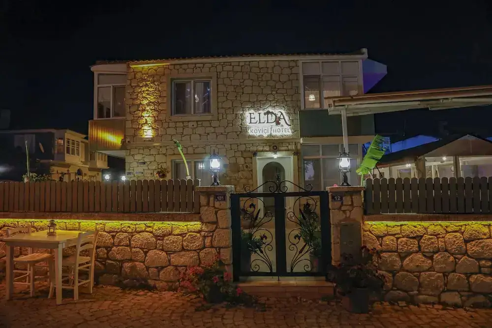 Чешме: Elda Koyici Alacatı