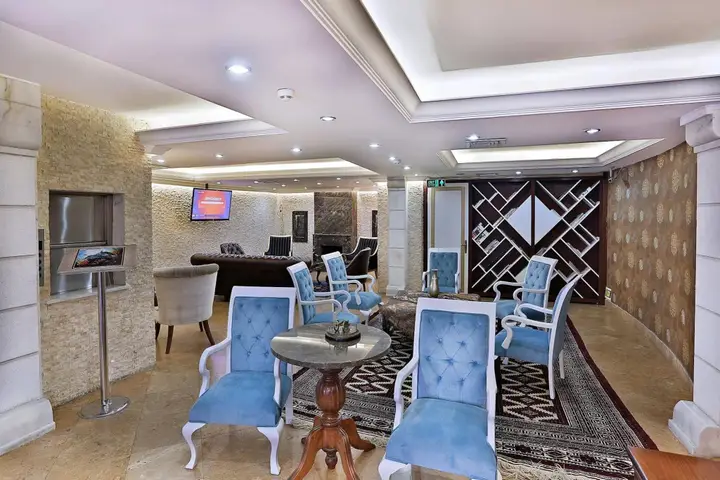 Стамбул: The Istanbul Hotel