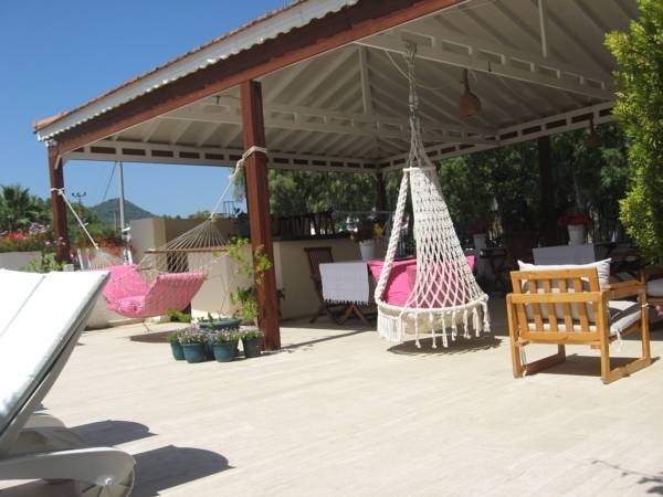 Яликавак: Arzu Apart Hotel