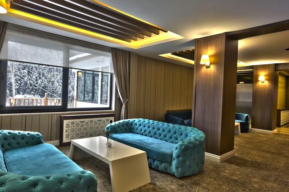 Болу: Lagoon Palace Hotel