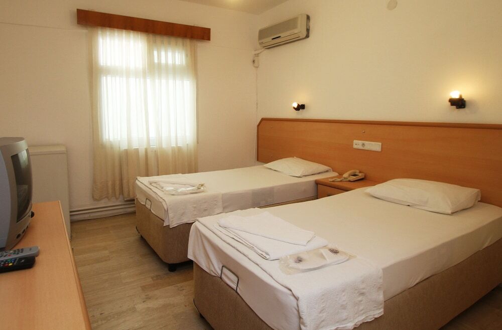 Чешме: Goren Hotel