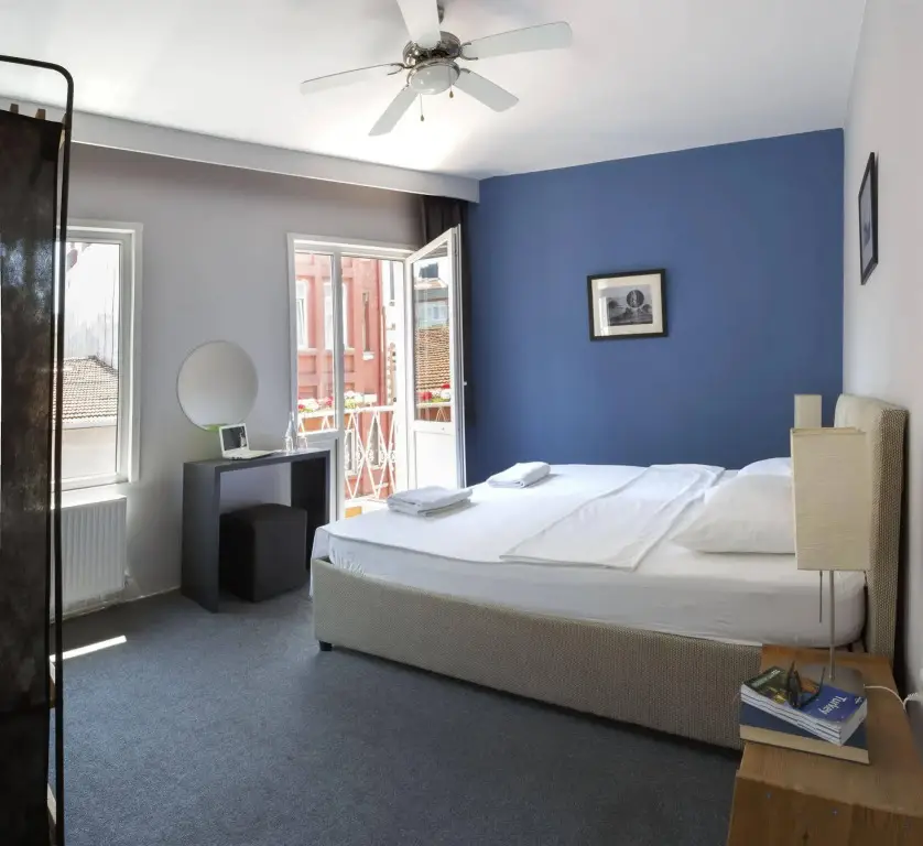 Стамбул: Hush Hostel Lounge