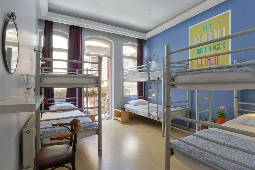 Стамбул: Hush Hostel Lounge