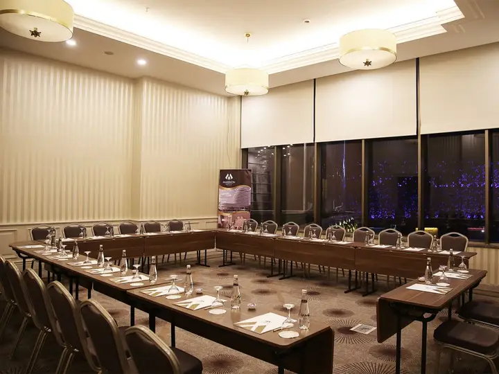 Инегол: Morrian Hotel & SPA